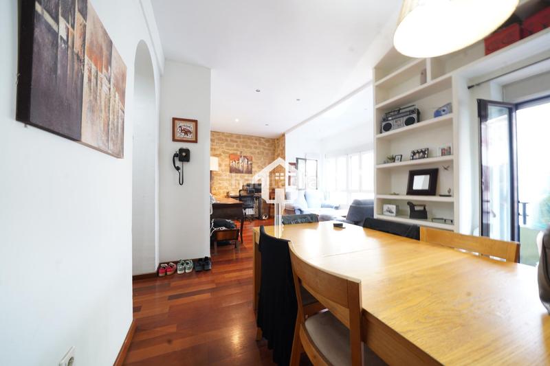 Foto ec9a68b6-d493-460c-9881-fa7a2214346d. Piso inmoparadise ofrece espectacular piso en venta en exclusiva en el centro en Alicante