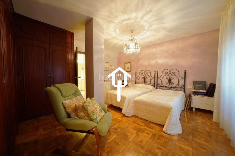 Foto 61c8cca0-c0a5-44ab-ab9b-c3c056225f3b. Etagenwohnung mit parking in Ensanche-Diputación Alicante