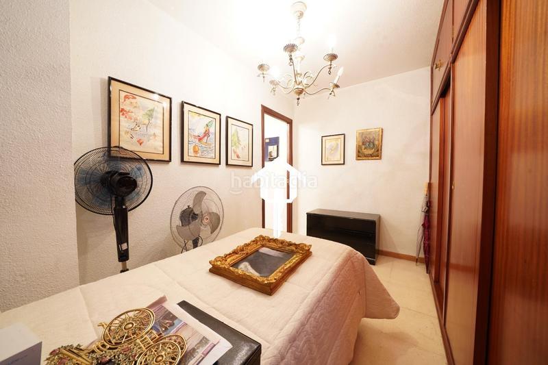 Foto a963169f-e6d4-4057-9376-12753ba9e101. Etagenwohnung mit parking in Ensanche-Diputación Alicante