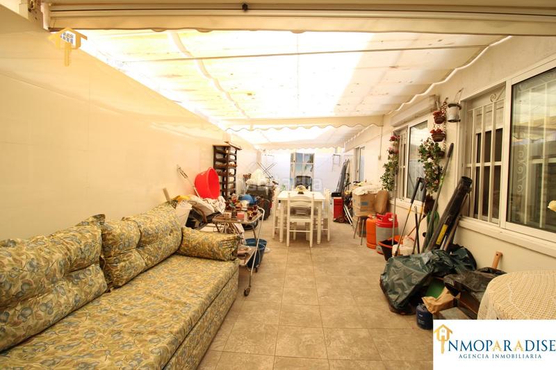 Foto 7a401f77-123c-4229-9c1d-44b11e822e51. Piso  en venta en Carolinas Bajas, con patio, balcón y garaje en Alicante