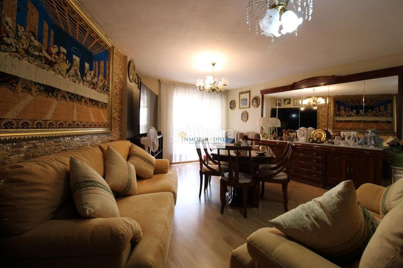 Foto fc441495-7181-4474-aba9-4e5b8629791d. Piso  en venta en Carolinas Bajas, con patio, balcón y garaje en Alicante