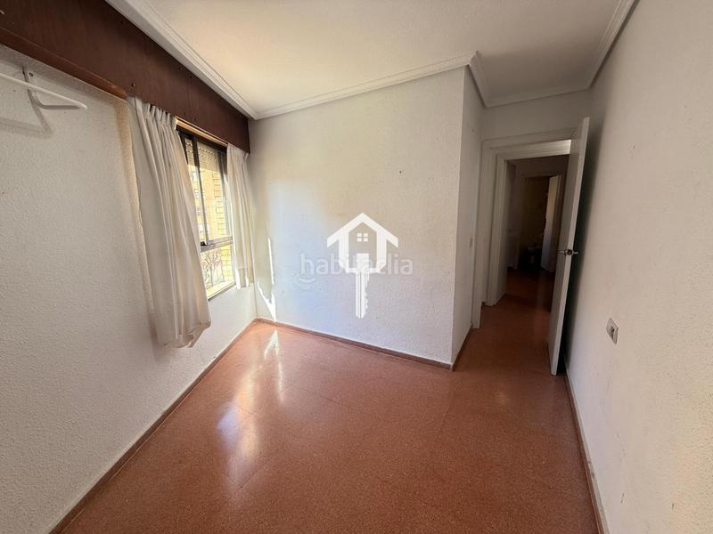 Foto 022a57e7-4e42-4fd0-9203-a8b1ff025cc5. Pis amb aparcament piscina a San Blas Alicante