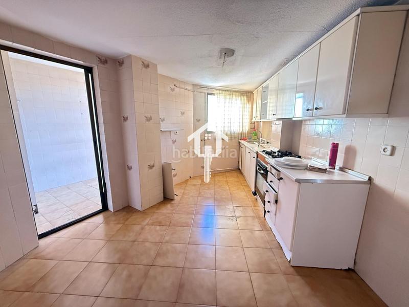 Foto 0620aded-801a-43df-83f1-e74e5275ca16. Pis amb aparcament piscina a San Blas Alicante