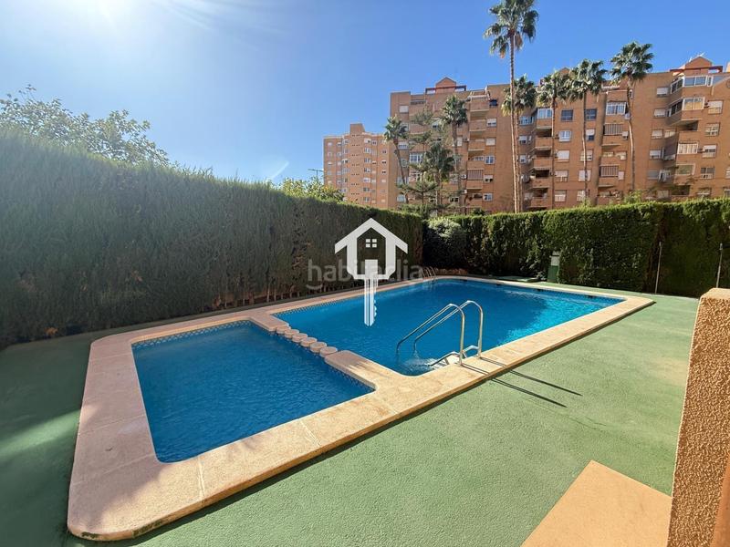 Foto 22040f9e-33c0-47c5-b292-dee4776ed237. Pis amb aparcament piscina a San Blas Alicante