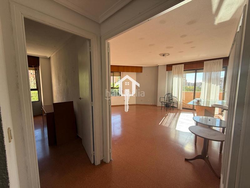 Foto 4bc106ab-5f19-4eab-91ee-cad7c728d340. Pis amb aparcament piscina a San Blas Alicante