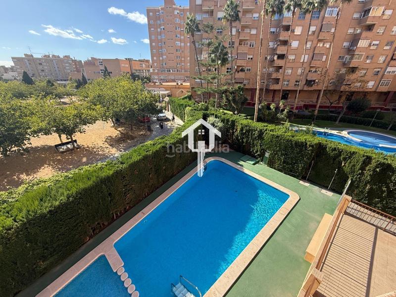 Foto 6a08d556-0269-4b12-99f2-cfad5f40b685. Pis amb aparcament piscina a San Blas Alicante