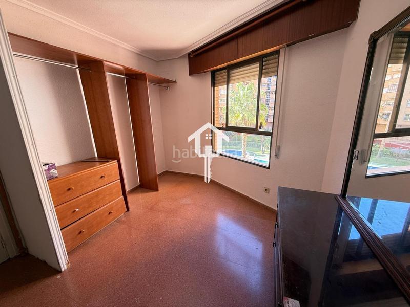 Foto 7f1ce166-5c36-4418-9d75-0ee710fb2089. Pis amb aparcament piscina a San Blas Alicante