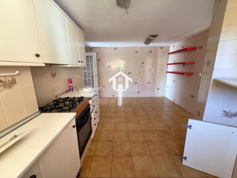 Foto 95a659a1-2d9e-4237-a846-991412a7ebfe. Pis amb aparcament piscina a San Blas Alicante