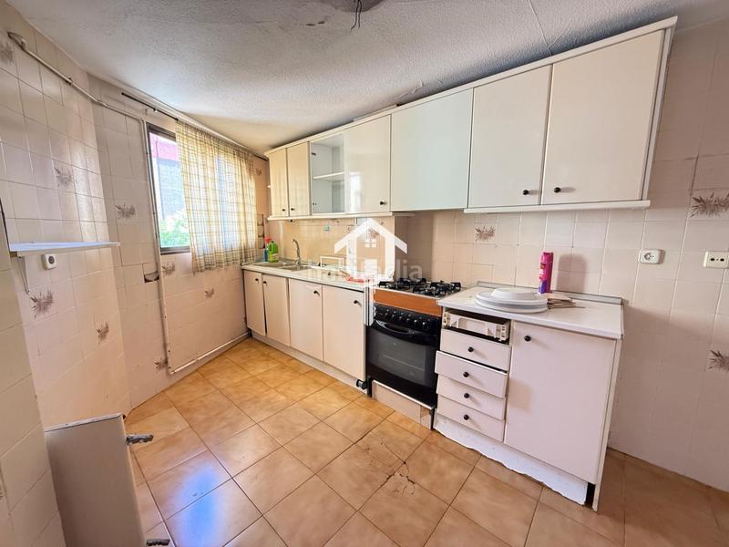 Foto a60486c8-a39f-435e-9df8-54f40ea0491b. Pis amb aparcament piscina a San Blas Alicante