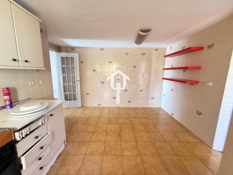 Foto cc2ddb69-e55e-407c-ac6d-77097eb3cdfe. Pis amb aparcament piscina a San Blas Alicante