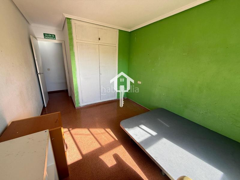 Foto d92a4759-5655-44a2-8829-5637f5073b0b. Pis amb aparcament piscina a San Blas Alicante