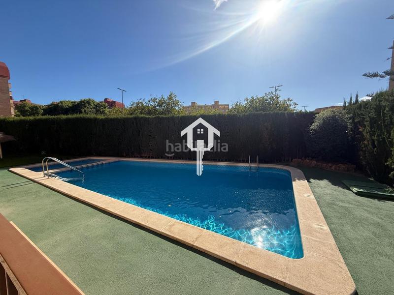 Foto e7ab800d-32b6-451a-9484-b6d790927e5e. Pis amb aparcament piscina a San Blas Alicante
