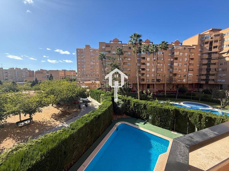 Foto eff15fcf-0666-41a1-b2bc-5ab8789fc879. Pis amb aparcament piscina a San Blas Alicante