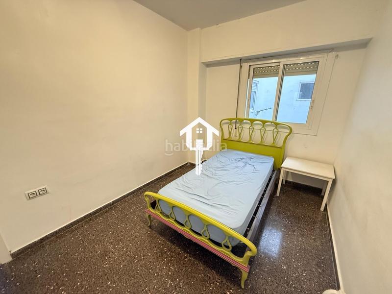 Foto 79b11bc3-98ef-4871-915c-eec0a61a791c. Flat in Benalúa Alicante