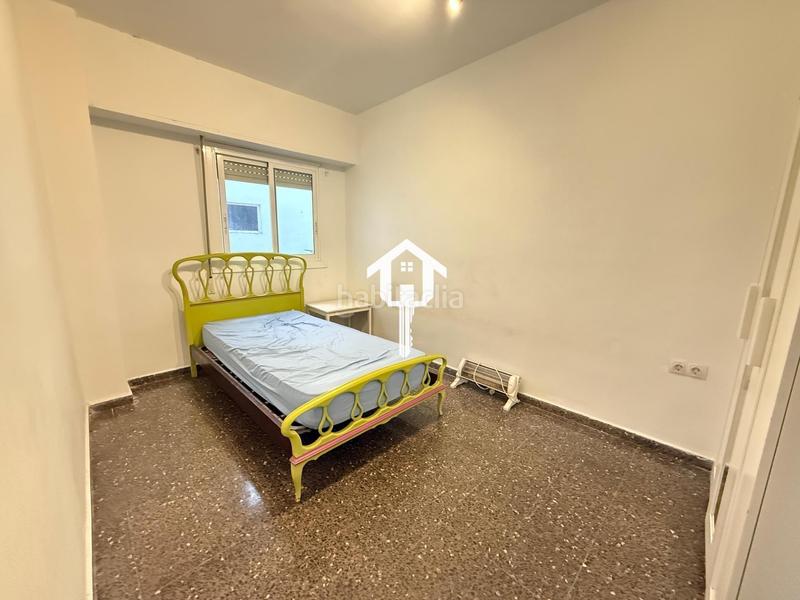 Foto f59ee874-f056-4e20-a96b-485be75382cb. Flat in Benalúa Alicante