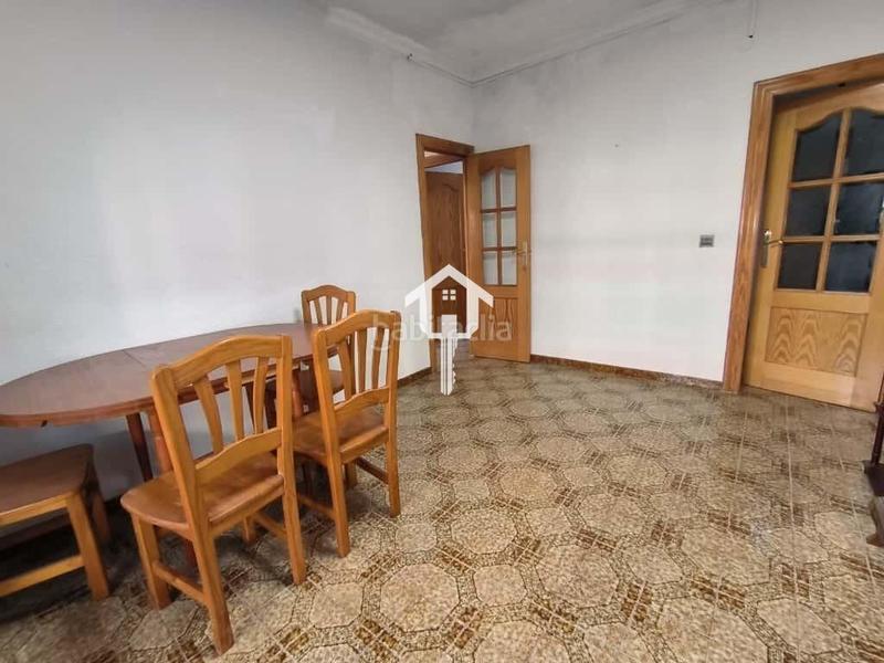 Foto 12d73ab4-95ff-4d77-b3df-5c8bba74b2b2. Piso en Virgen del Carmen Alicante