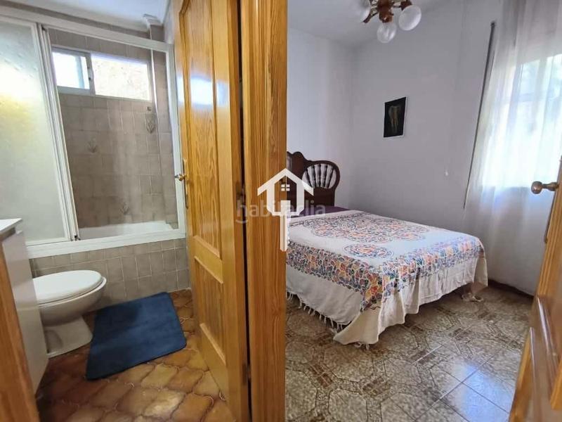 Foto 2faa2461-2739-46c0-91bd-62e335f87078. Piso en Virgen del Carmen Alicante