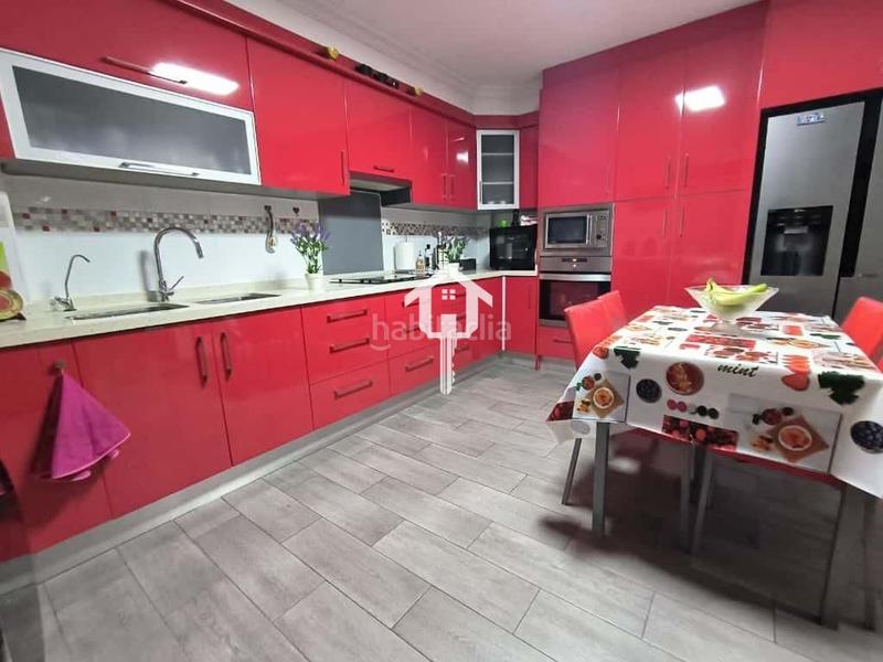 Foto 3996177d-27b0-4c95-9e55-bf6a9631feed. Semi detached house with heating parking in Centro Sant Vicent del Raspeig