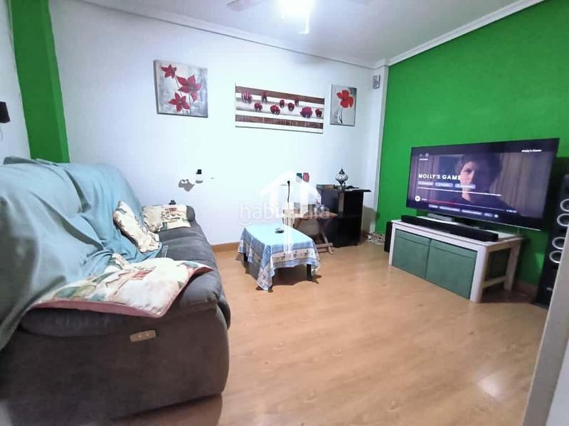 Foto ebff6f0c-1a7d-47a5-99d9-972713ced1e5. Semi detached house with heating parking in Centro Sant Vicent del Raspeig