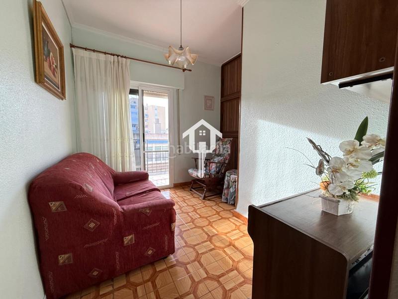 Foto c1200177-c7d0-4b89-b4f8-0f793d0bfba7. Pis a San Blas Alicante