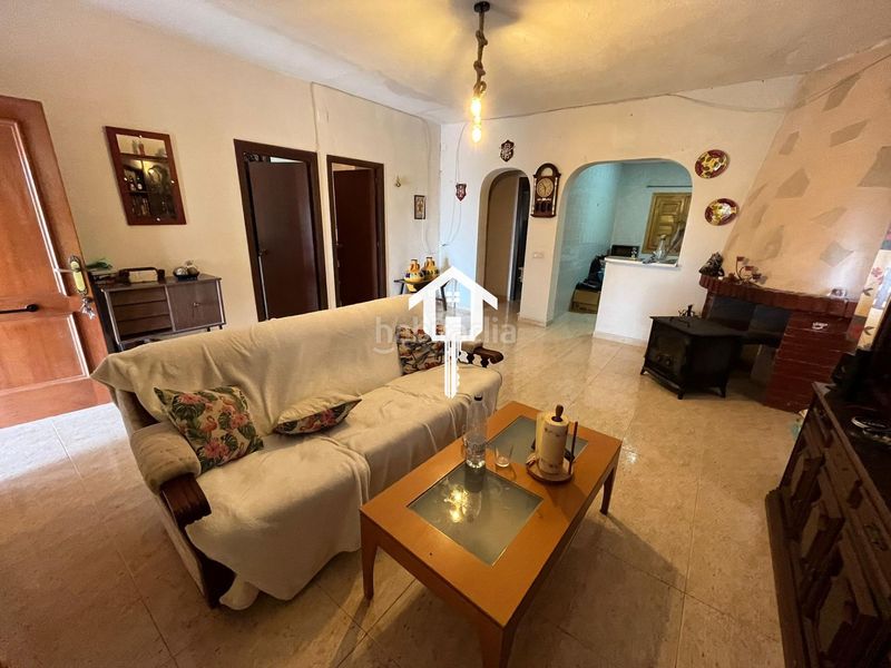 Foto 3043646d-bace-4127-a229-3e6c7313d19e. Casa a Jubalcoi Elche / Elx