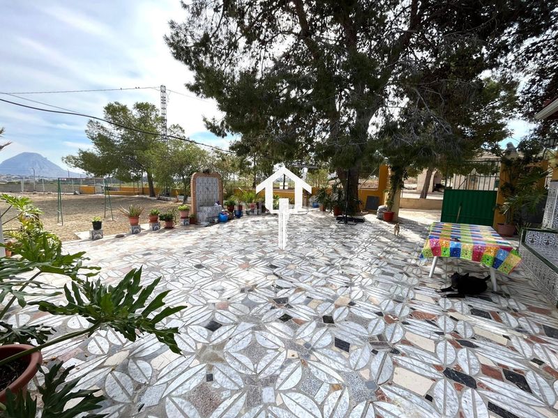 Foto b6b791f4-a1bd-40d6-85ba-4c3549fc4147. Casa a Jubalcoi Elche / Elx