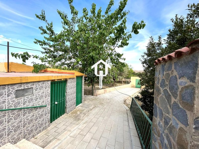 Foto d304c499-e701-4963-bff5-ba4b4fe5500b. Casa a Jubalcoi Elche / Elx