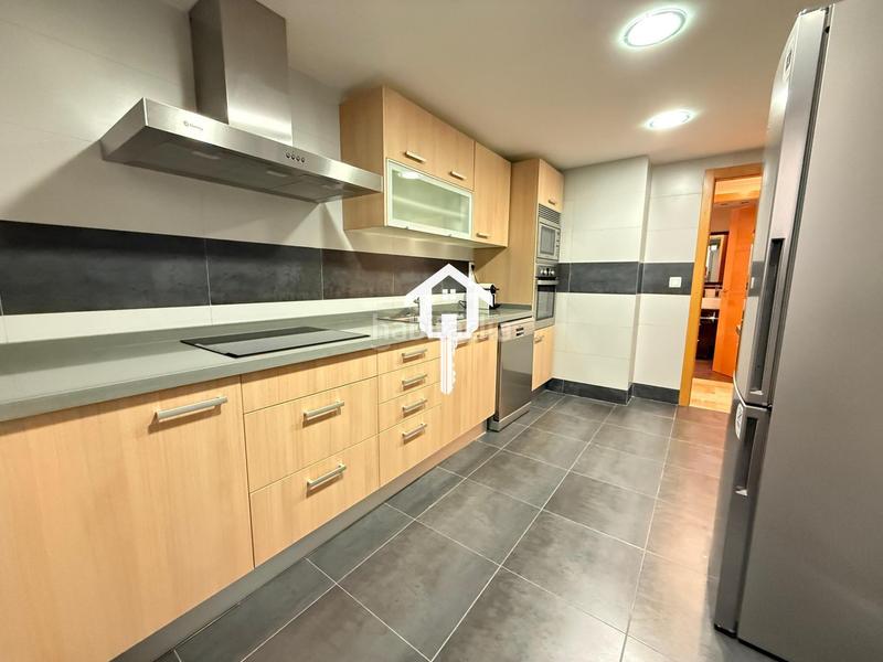 Foto 4936db6e-d4b8-47d0-b9a3-7d4290132799. Flat in Barrio del Centro Alicante