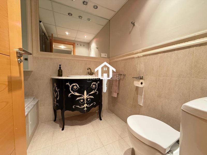 Foto 61e933bc-e854-472f-8ef1-52dc99023be0. Flat in Barrio del Centro Alicante