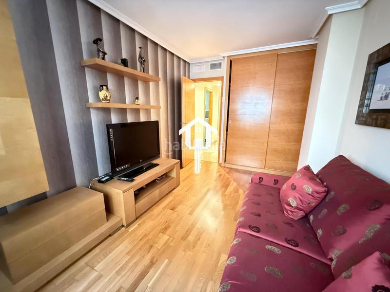 Foto af380aaa-598b-4f8a-8e96-37b9a2741262. Flat in Barrio del Centro Alicante