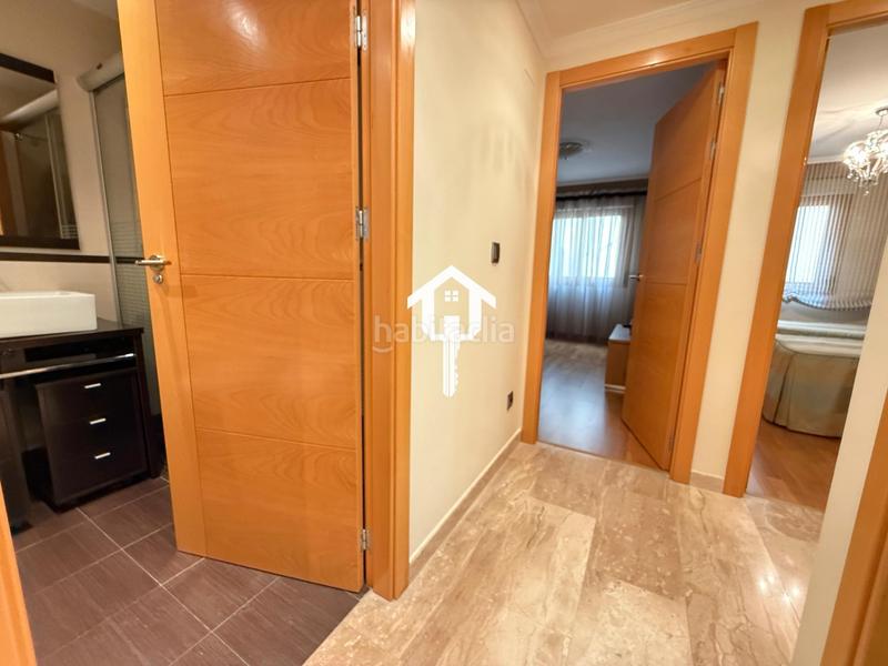 Foto e4351fd2-bea6-4e6e-8257-16ff2d4ada4b. Flat in Barrio del Centro Alicante