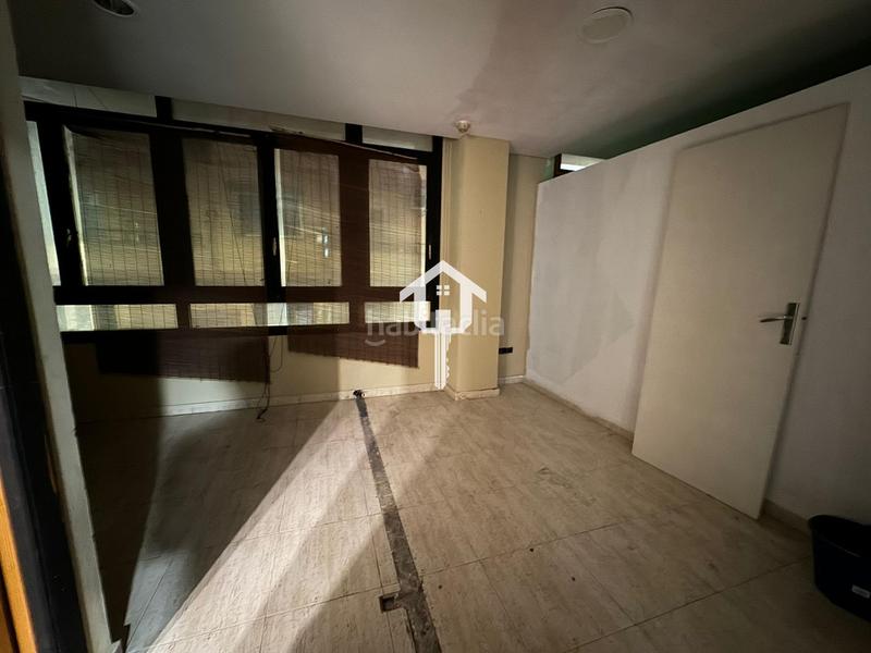 Foto 3dbbe7ef-ed38-43ae-b979-0d5bd07b5c50. Business premise in Carolinas Altas Alicante