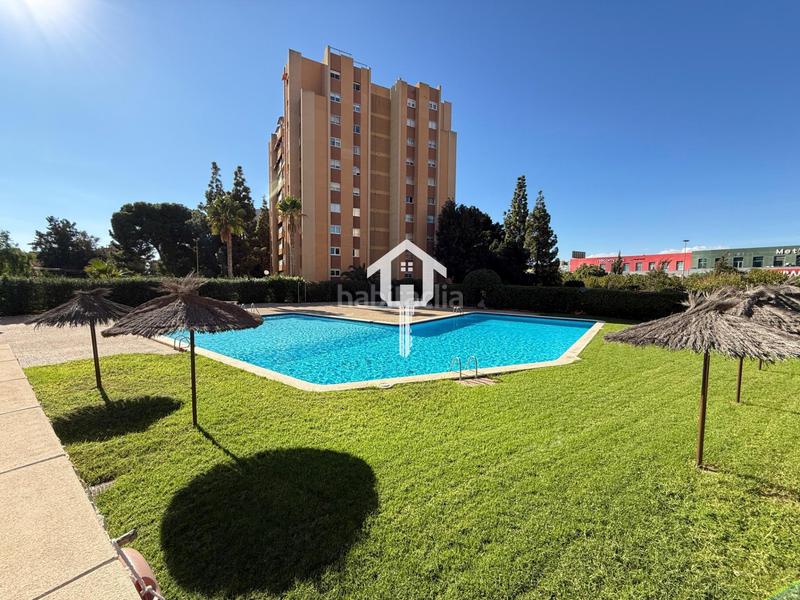 Foto 15d147f5-90a0-4183-9a57-8ee773c0ffbf. Appartement avec piscine dans San Blas Alicante