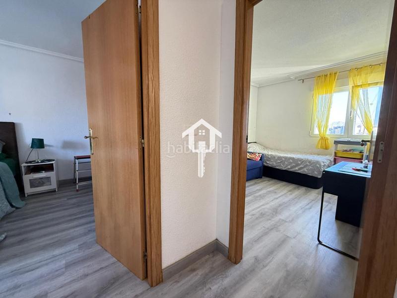 Foto 1b9f0674-1401-43c9-956f-1de1ce2fe6ba. Appartement avec piscine dans San Blas Alicante