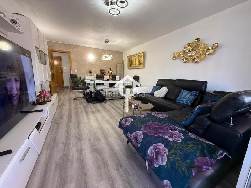 Foto 2f243531-3b5f-4654-a43a-7fba506a25f3. Appartement avec piscine dans San Blas Alicante