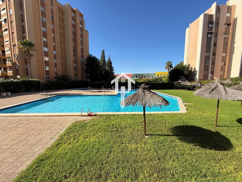 Foto e387fd8b-ac2a-41fc-8f4b-185896ff923e. Appartement avec piscine dans San Blas Alicante