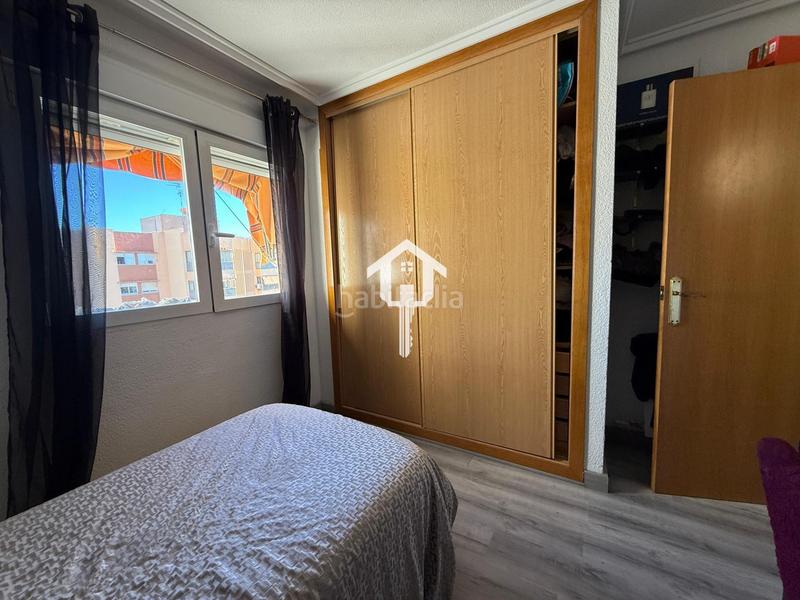 Foto fcee0a1e-fc5e-43a9-a2f7-27dd79a2bd22. Appartement avec piscine dans San Blas Alicante