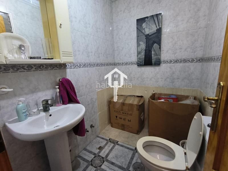 Foto 990088eb-7af3-4b75-b80f-a29aaa755595. Local commercial dans Pla de Bon Repós Alicante