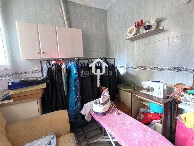 Foto c5b8e522-f48e-404a-acdb-5d5a921b9dd2. Local commercial dans Pla de Bon Repós Alicante