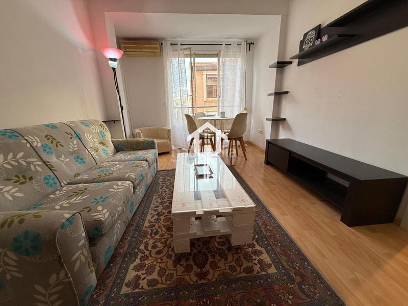 Foto b30ee5af-e51a-4293-ad8c-3adcf22247d7. Appartamento in Carolinas Bajas Alicante