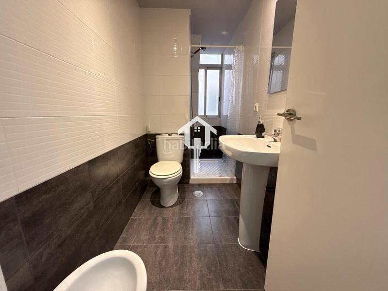 Foto f2f9e68d-2a30-49db-a72c-21f003df2c1e. Flat in Carolinas Bajas Alicante