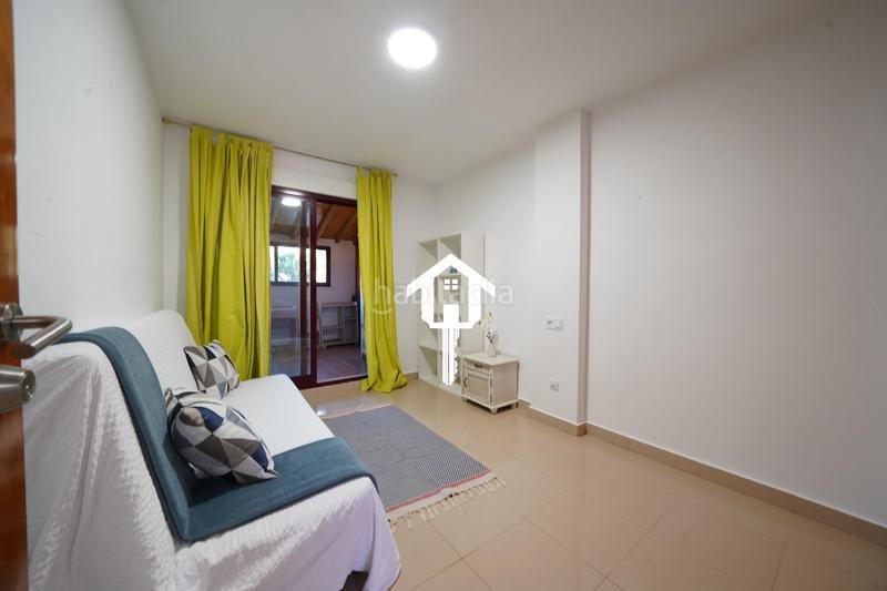 Foto 209a6632-47d7-464f-82c6-fec09ae8650f. Casa adossada amb aparcament piscina a Pueblo Acantilado-Lanuza Campello (el)