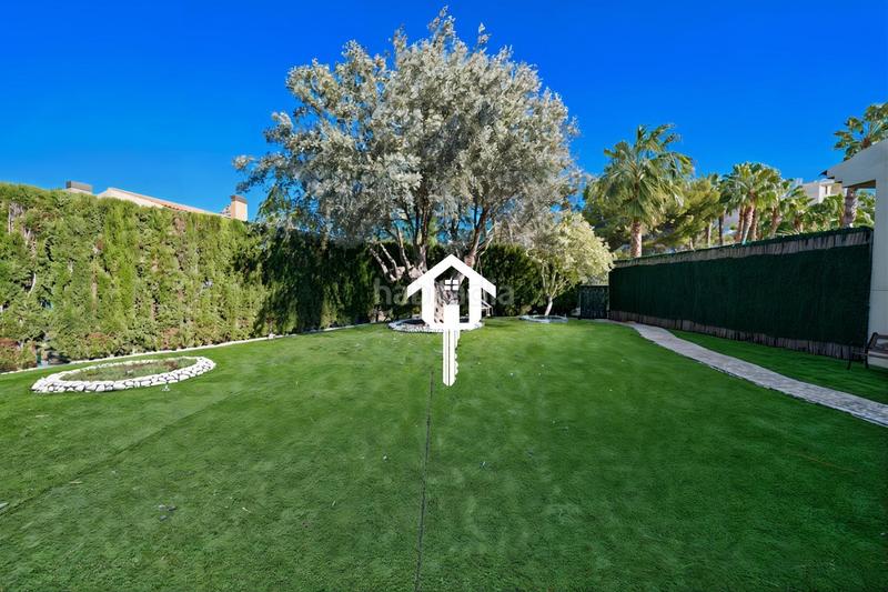 Foto 244e7d08-6cdd-4432-8152-34a2f8d72c1e. Casa adossada amb aparcament piscina a Pueblo Acantilado-Lanuza Campello (el)