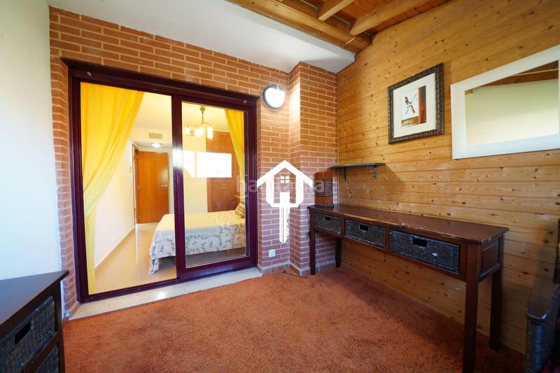 Foto b18113e9-20e7-4062-ba8e-72f015f74800. Casa adossada amb aparcament piscina a Pueblo Acantilado-Lanuza Campello (el)