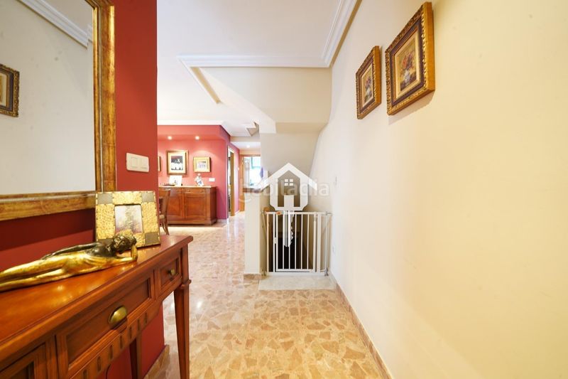 Foto d474416c-7877-4631-b86a-9ecb57d1bbb7. Casa adossada amb calefacció aparcament piscina a Alicante