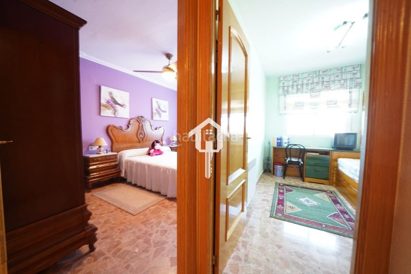 Foto de6370dd-9e10-407a-9de3-465db37e8bdb. Casa adossada amb calefacció aparcament piscina a Alicante