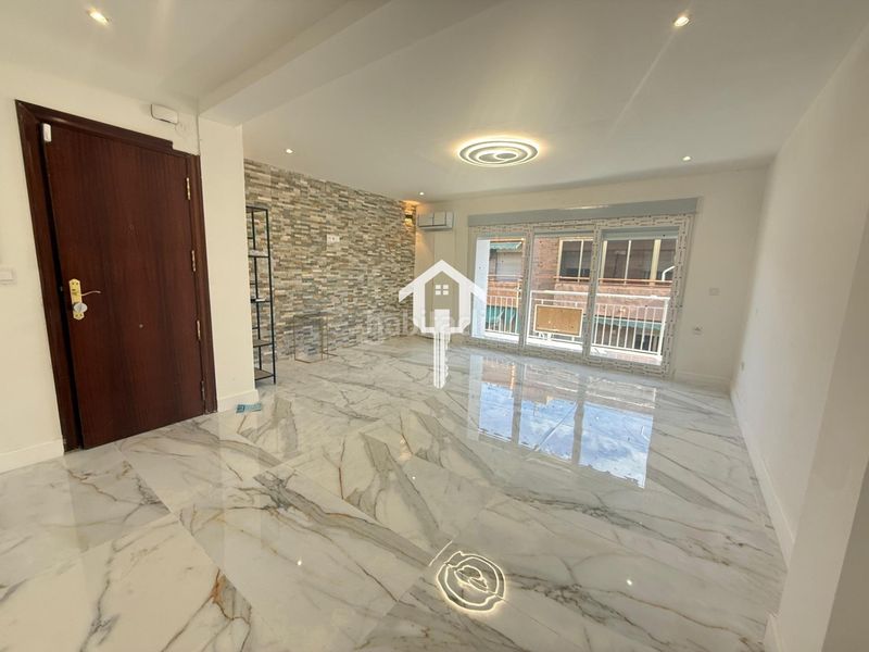 Foto a3151ba5-2957-4b6b-a381-291cfd9906ee. Piso en Ciudad de Asís Alicante