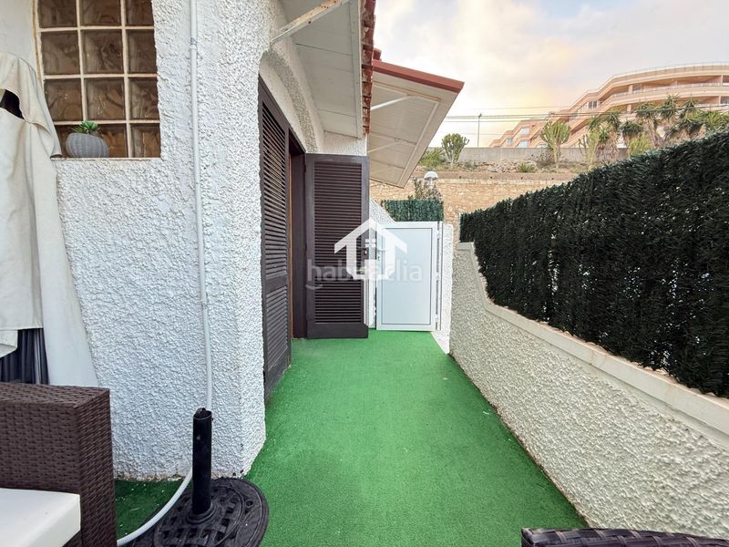 Foto 15552e9a-d4f4-4c90-bca4-c5049b02c5d2. Casa adosada en Los Arenales del Sol Elche / Elx