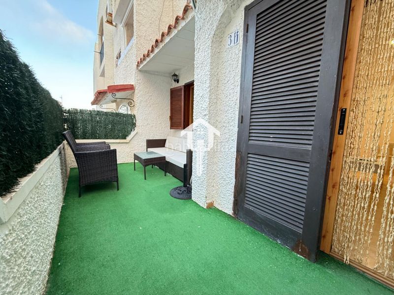 Foto c4cc8bec-b1ea-4e3f-bce9-0435b729d7a4. Casa adosada en Los Arenales del Sol Elche / Elx