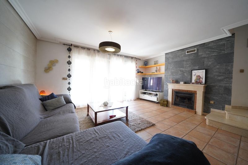 Foto e4b4da64-1f32-438b-8670-c0123506043c. Casa adossada amb aparcament piscina a Divina Pastora Alicante